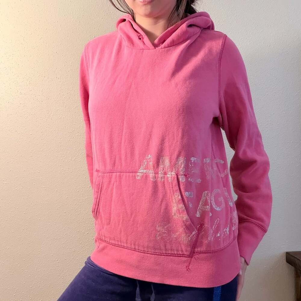 American Eagle Outfitters Hoodie Size L/G Pink Pullover